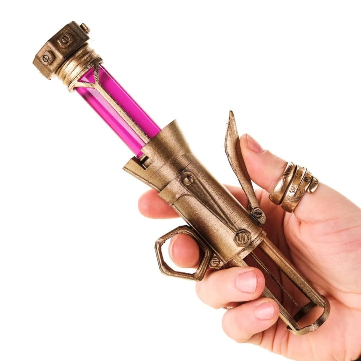 Eye Shimmer Syringe Replica Prop From Arcane League Of Legends By Blasters4Masters 2.jpg