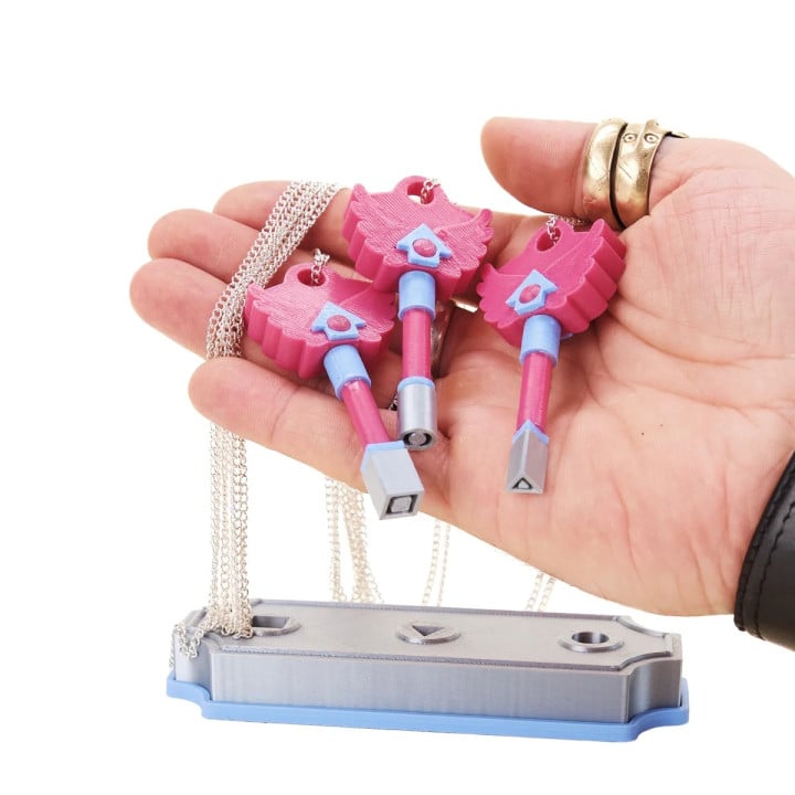 HideSeek Keys Replica Prop From Squid Game By Blasters4Masters 2