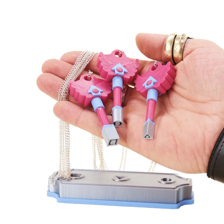 HideSeek Keys Replica Prop From Squid Game By Blasters4Masters 2