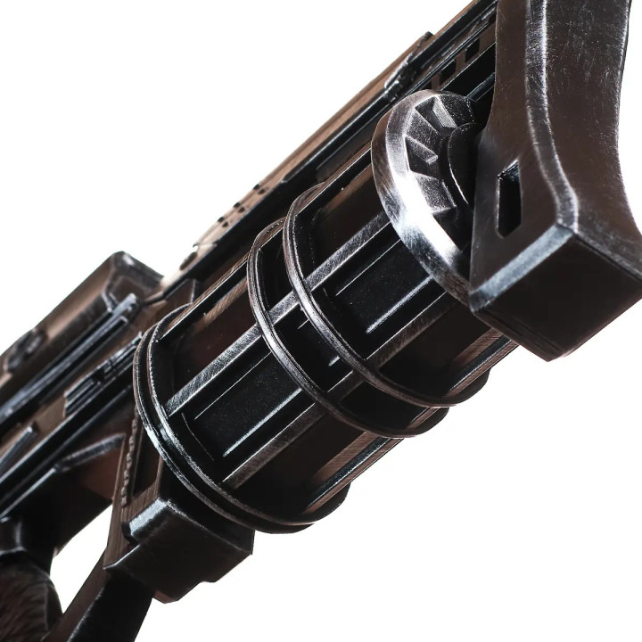 StA409 Keyzer Replica Prop From Killzone By Blasters4Masters 14