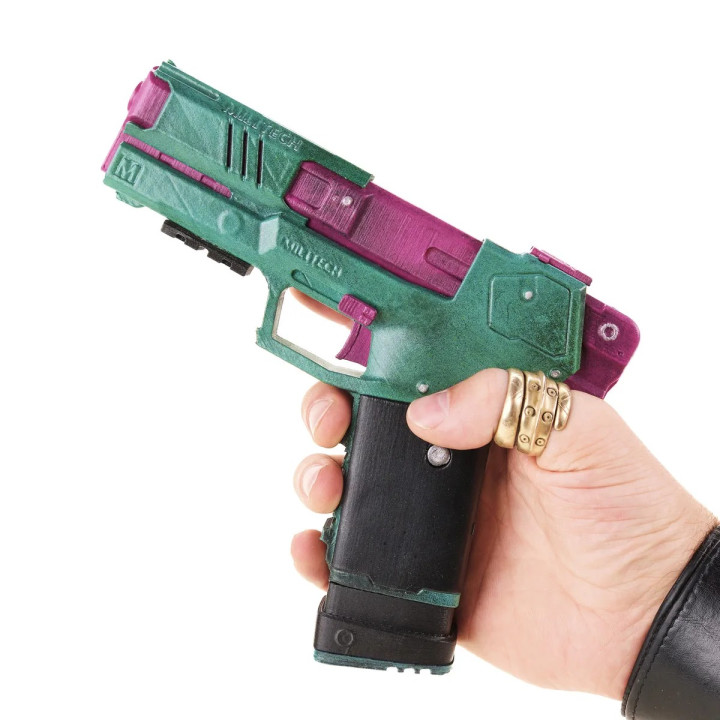 Rebecca's Pistol - Green & Pink - Cyberpunk 2077