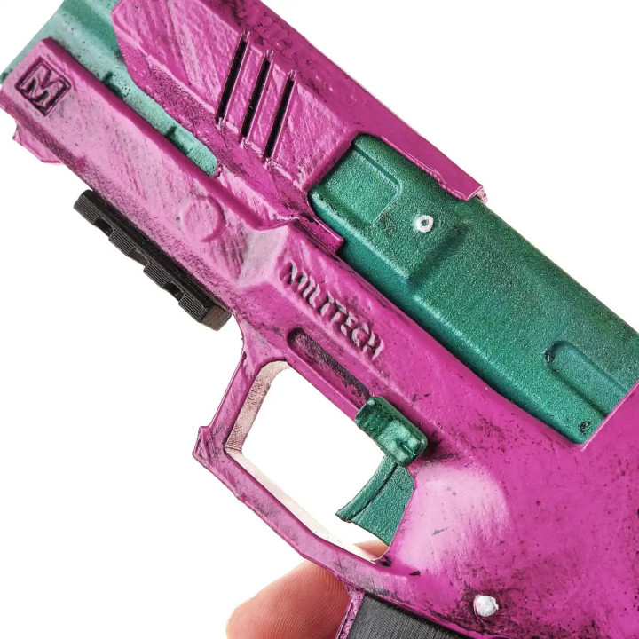 Rebeccas Pistol Inverted Replica Prop From Cyberpunk 2077 By Blasters4Masters 5
