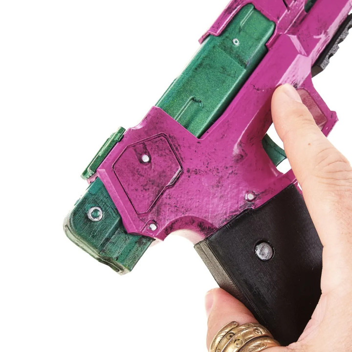 Rebeccas Pistol Inverted Replica Prop From Cyberpunk 2077 By Blasters4Masters 4