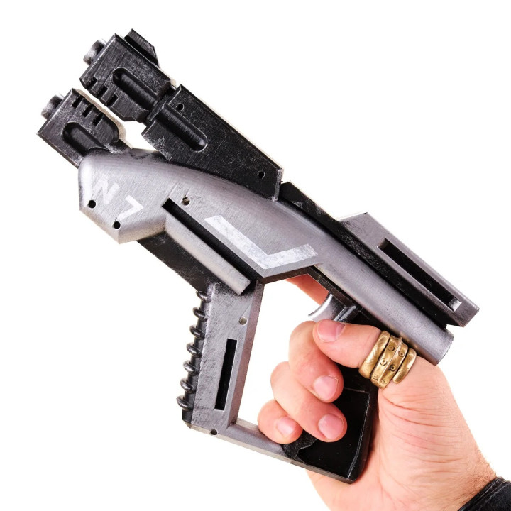 M3 Predator Replica Prop From Mass Effect By Blasters4Masters