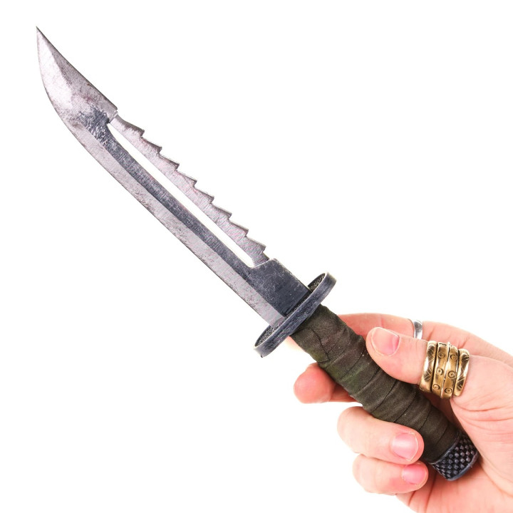 Survival Knife Replica Prop From Metal Gear Solid By Blasters4Masters