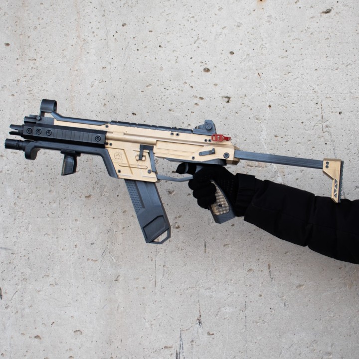 R-99 SMG Prop Replica Apex Legends 1