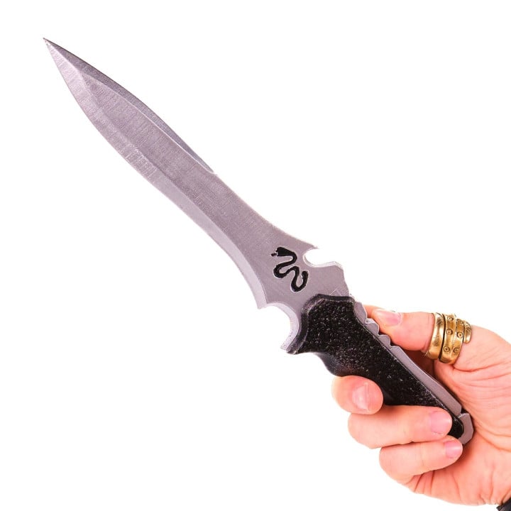 Fighting Knife - Resident Evil 4 Remake