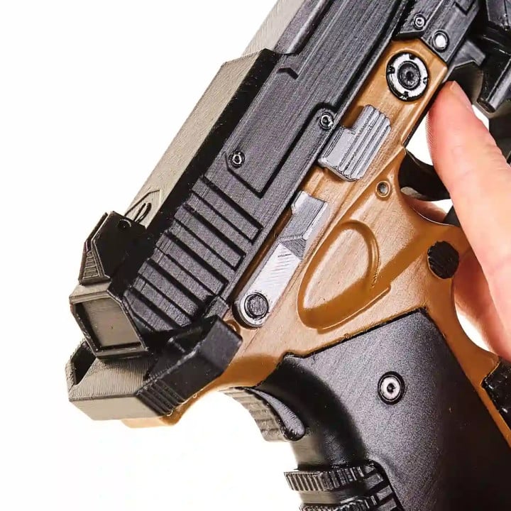 Smart Pistol MK6 Replica Prop From Titanfall 2 By Blasters4Masters 4 1