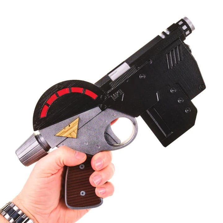 Lawgiver Mk 2 Replica Prop From Judge Dredd Comics By Blasters4Masters 1