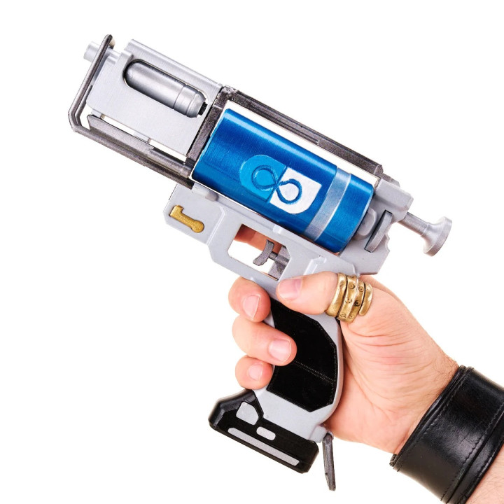 P 11 Stim Pistol Replica Prop From Helldivers 2 By Blasters4Masters