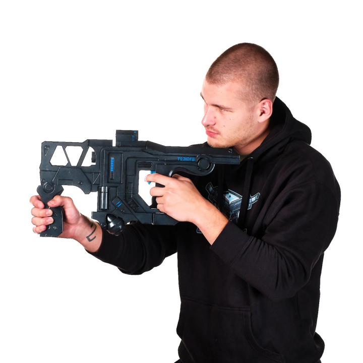 Non Stop Excellerator Tediore SMG Replica Prop From Borderlands 3 By Blasters4Masters 4