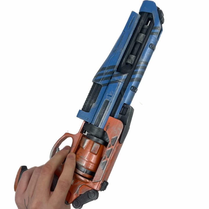 Palindrome prop replica by blasters4masters (1)
